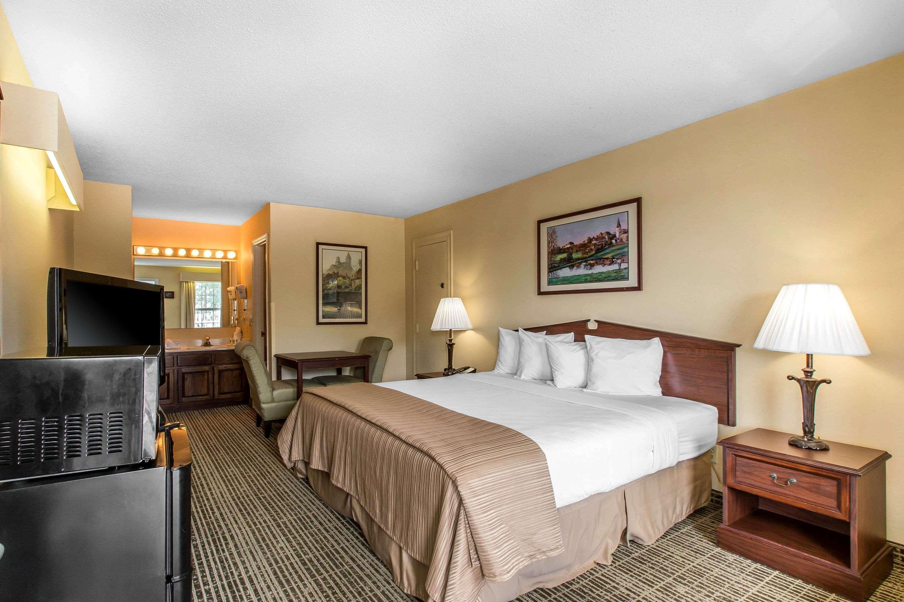 Quality Inn Джесап Экстерьер фото