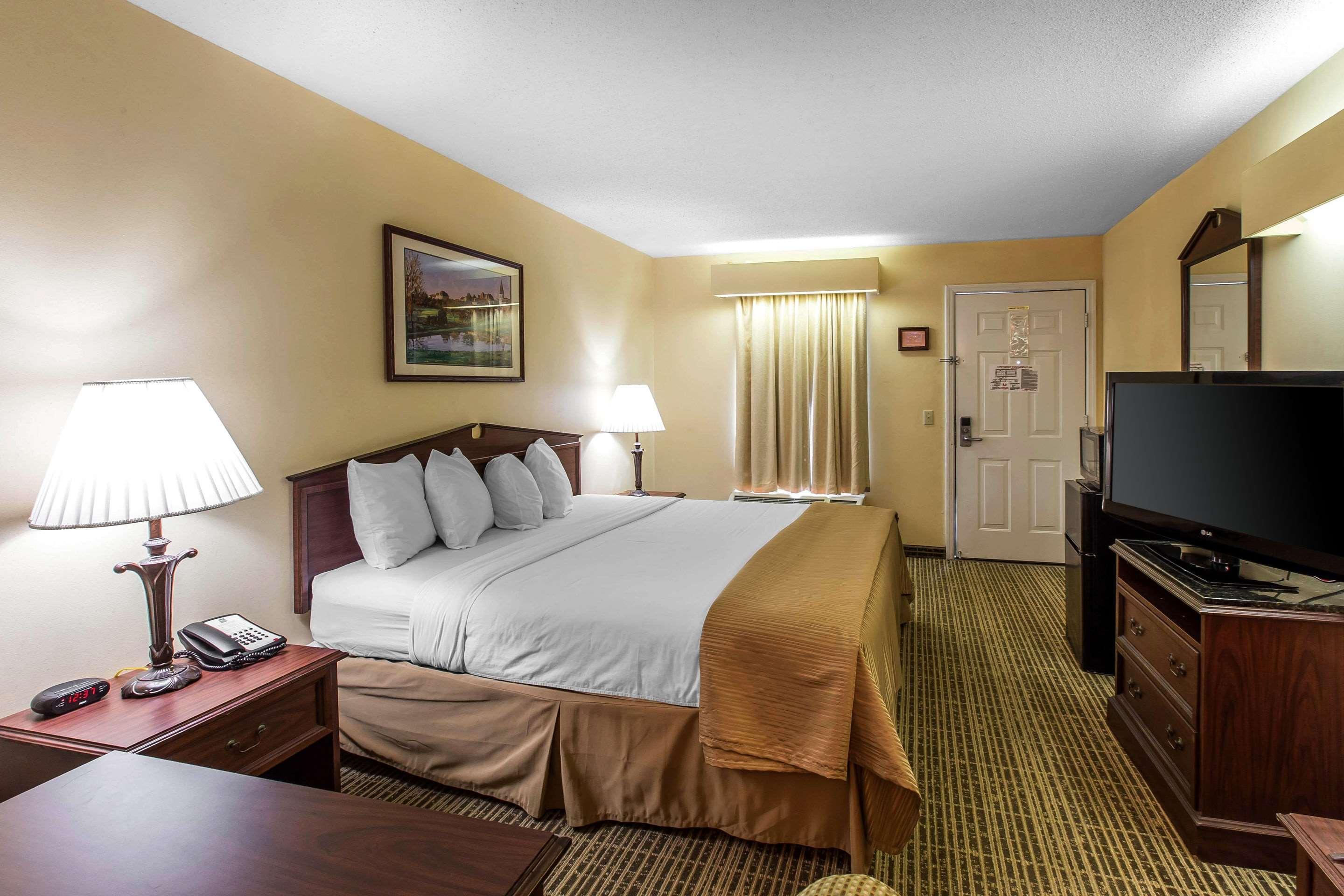 Quality Inn Джесап Экстерьер фото