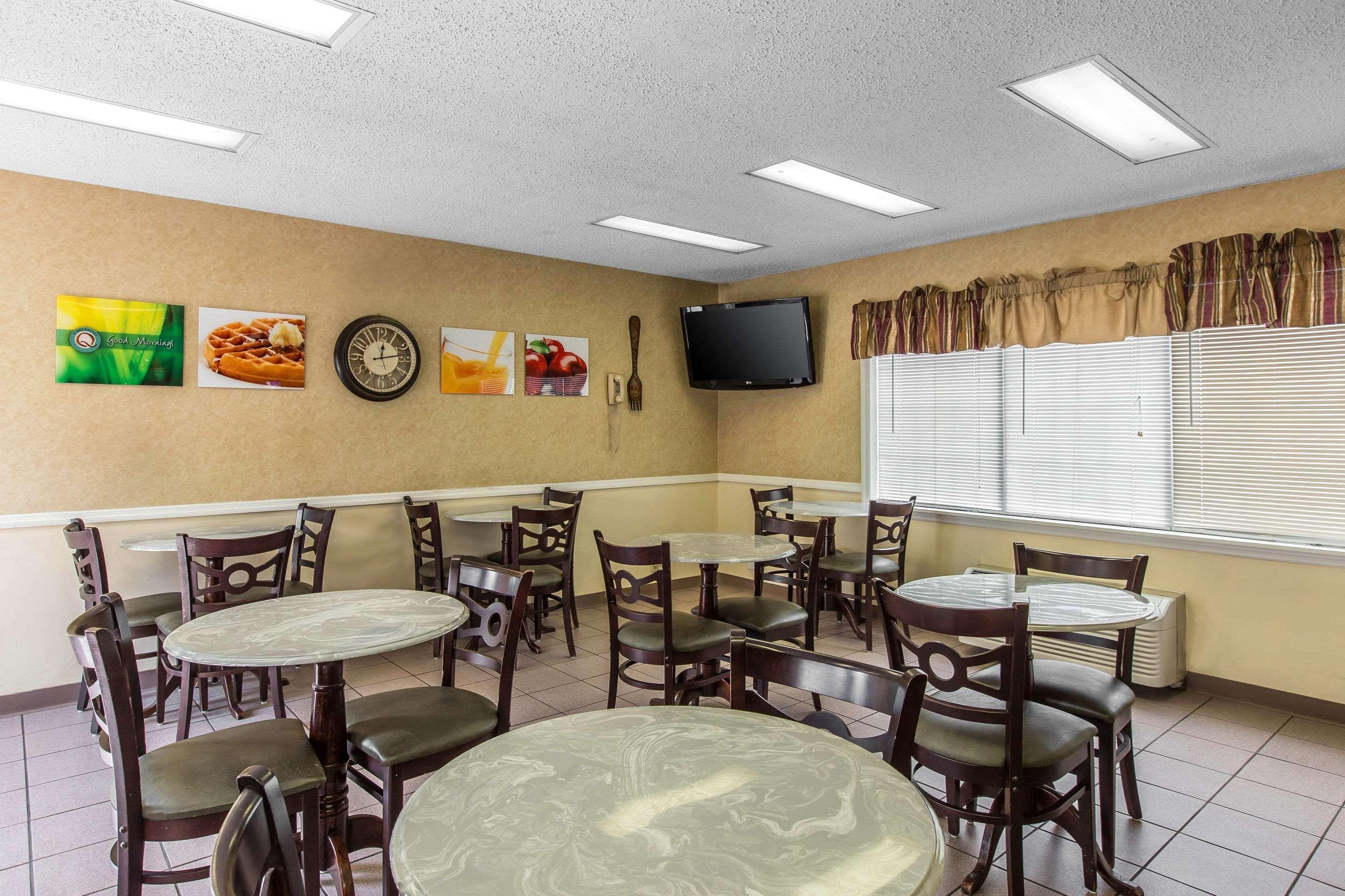 Quality Inn Джесап Экстерьер фото